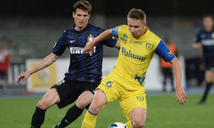 Inter: Andreolli rifiuta la Samp, che va su Zukanovic