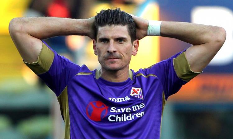 Fiorentina, Gomez tolto dal mercato?