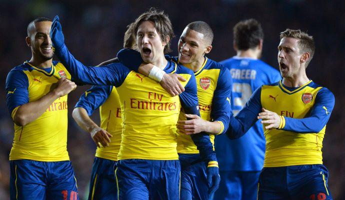 Arsenal: Rosicky resta