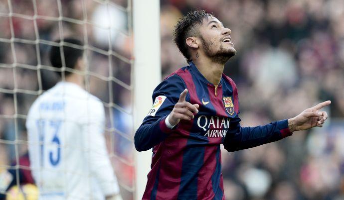 Neymar si compra una Ferrari: 'La sognavo da bambino'