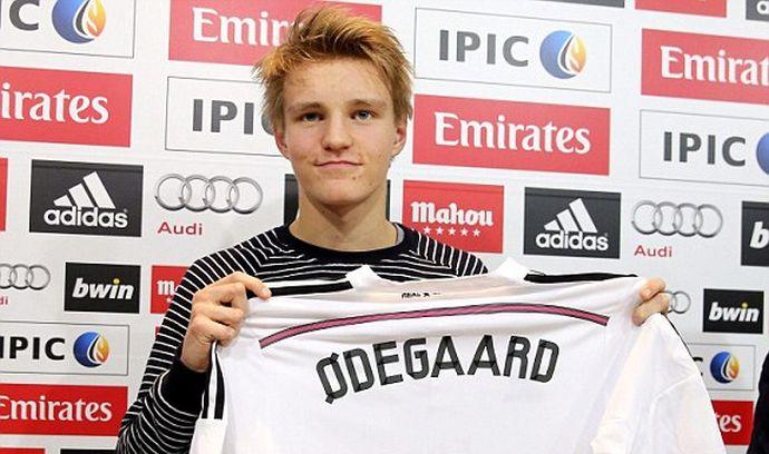 Real Madrid: Odegaard può finire all'Amburgo