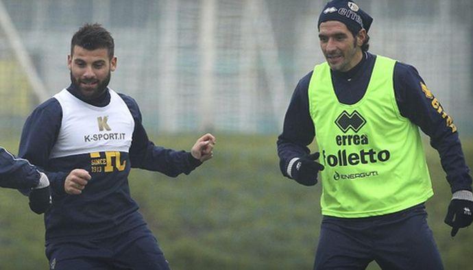 Serie A in campo, intanto il Parma si allena a porte aperte