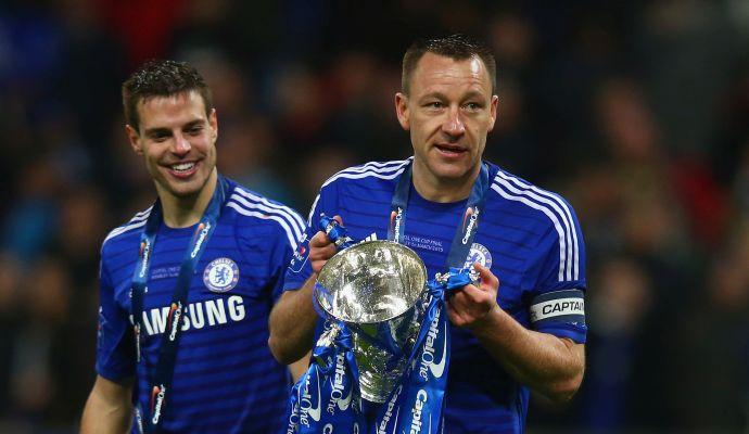 PSG, Mourinho blocca Azpilicueta