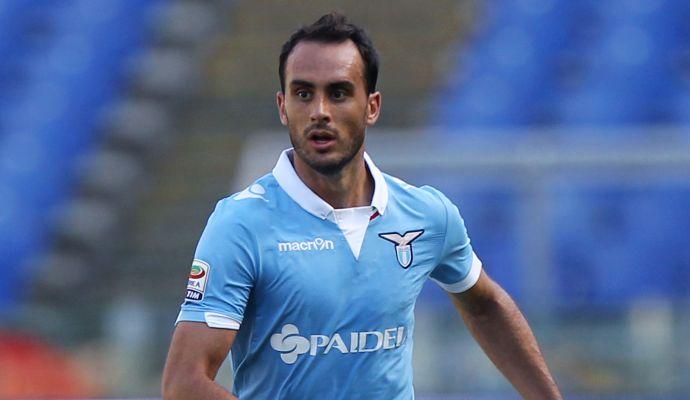 Lazio, il Genoa bussa per un difensore in uscita