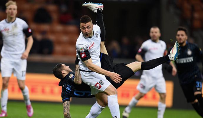 MOVIOLA: la classifica dei 'favori' arbitrali in Serie A
