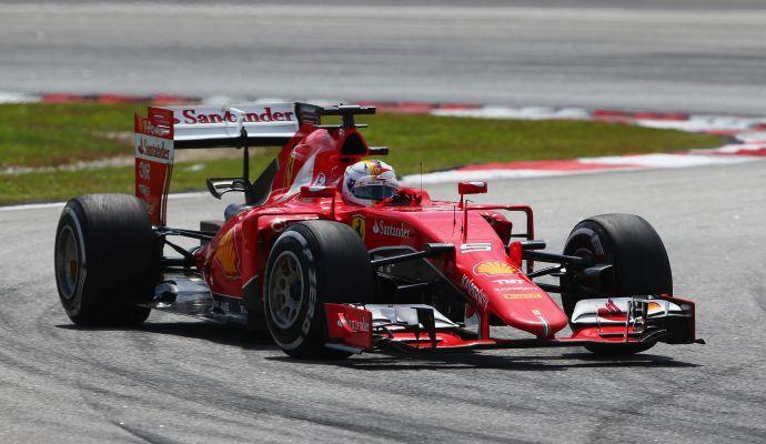 Formula 1: GP Bahrain, prima fila tutta Ferrari! Hamilton in difficoltà