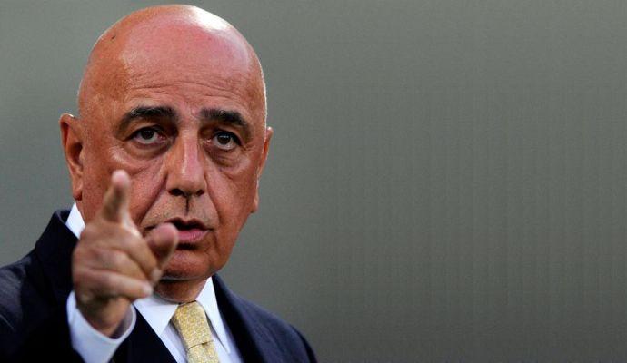 VIDEO Milan: niente domande, Galliani poco... social