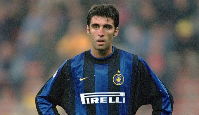 Hakan Sukur contro Erdogan: 'Posso perdere tutto se a vincere è l'umanità'. E sogna di tornare a San Siro