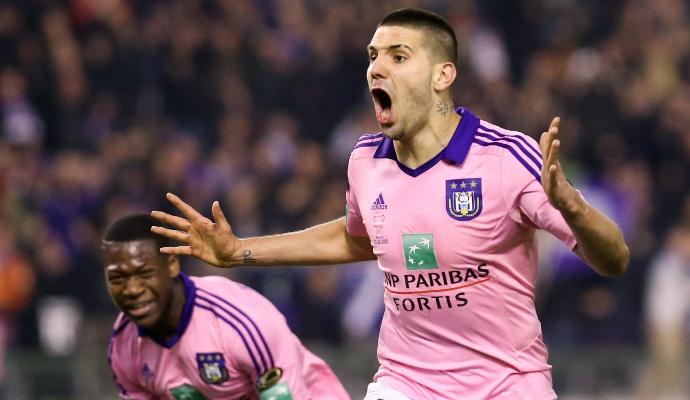 Napoli shopping for Newcastle striker Mitrovic