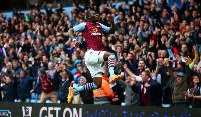 Tottenham, offerta per Benteke