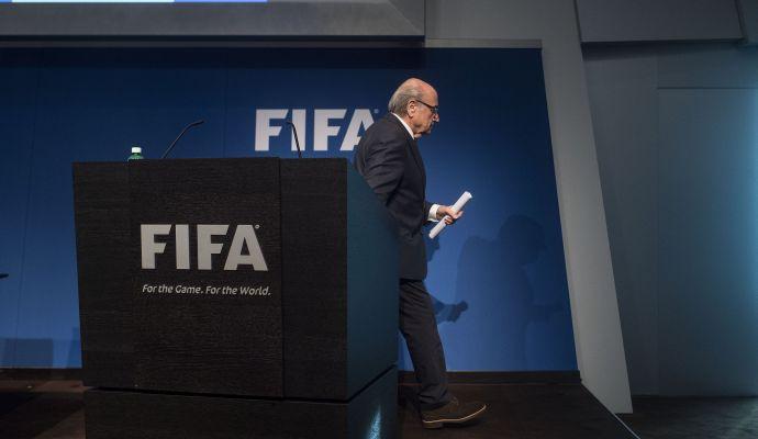 FIFA: Blatter ritira le dimissioni