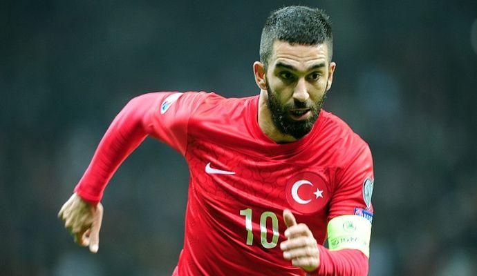 Barcellona: Luis Enrique ha chiesto Arda Turan