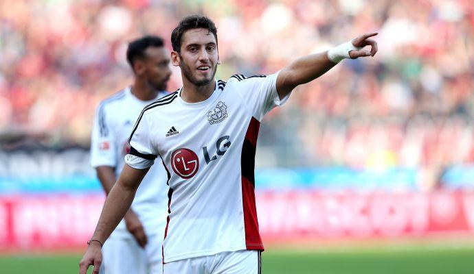 Bayer Leverkusen, Calhanoglu rifiuta l'offerta di Conte