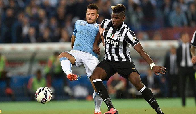 Un tifone e il campo agitano Juve-Lazio