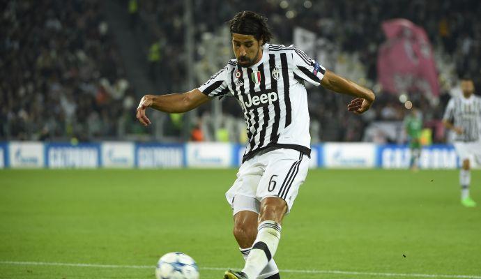 Khedira su Facebook: 'Contentissimo di aiutare la Juve'