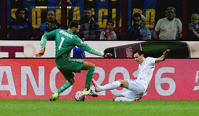 Inter: 2,5 milioni a stagione per Handanovic