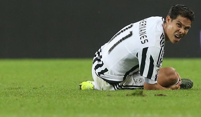 Juventus’ flop Hernanes ruled out for three weeks