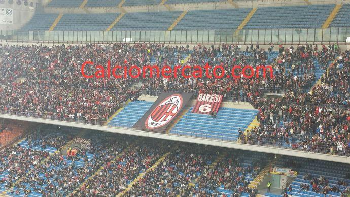 Milan: contestati i giocatori, striscione per Baresi in Curva Sud