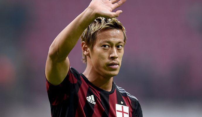 Milan: recuperato Honda, a parte de Jong e Luiz Adriano