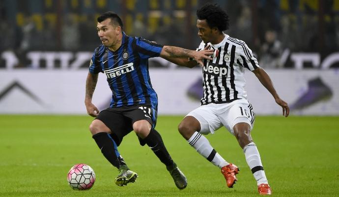 Boca Juniors’ chief admits interest in Inter midfielder Gary Medel