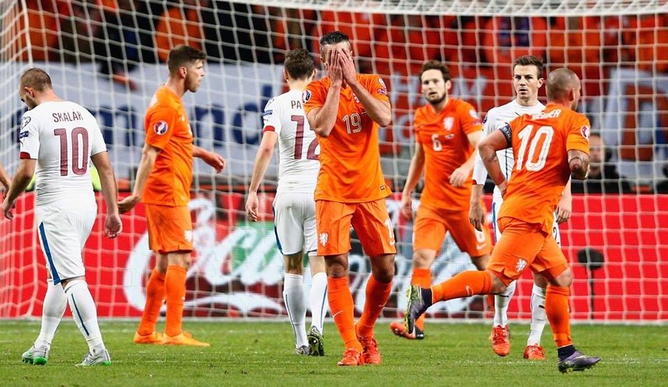 Euro 2016: Croazia e Turchia qualificate, Bosnia agli spareggi. Fuori l'Olanda