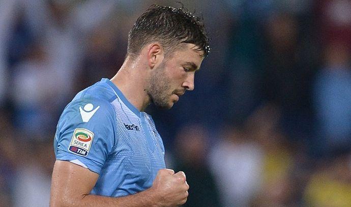 Lione, occhi su un attaccante della Lazio