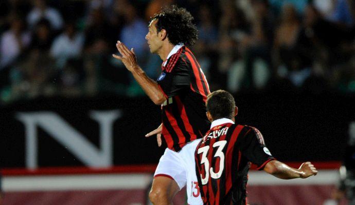 Milan, Nesta ritrova Thiago Silva: 'Quante battaglie insieme, amico mio' Milan, Nesta ritrova Thiago Silva: 'Quante battaglie insieme, amico mio'