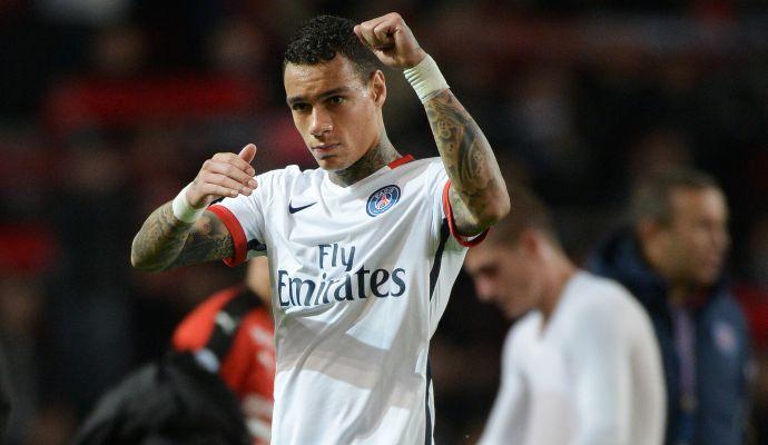 Van Der Wiel visits Trigoria ahead of AS Roma move