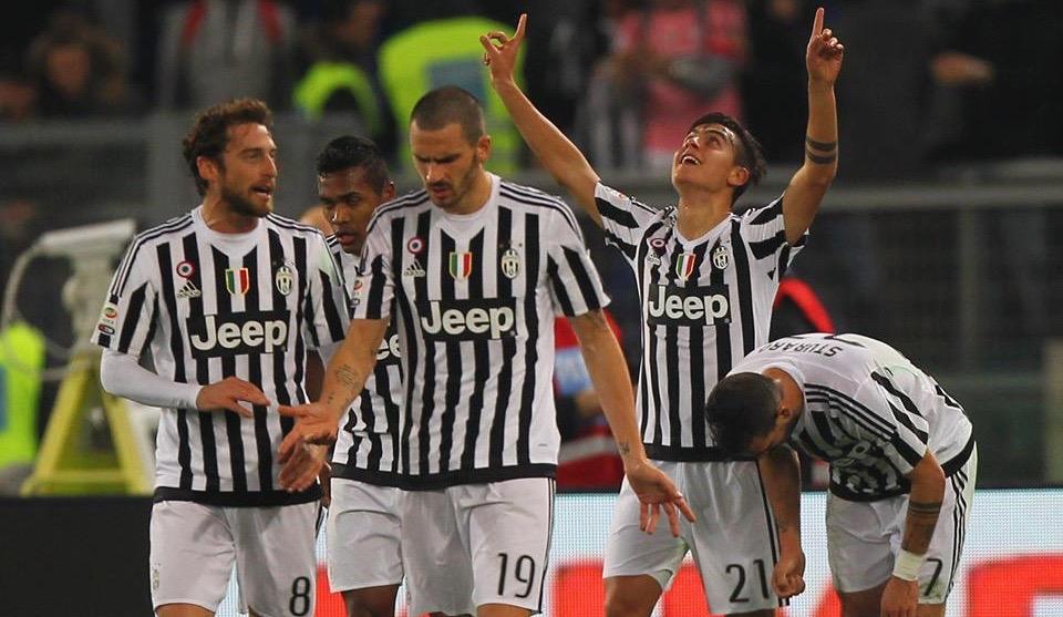 Juve, la rincorsa continua: 2-0 alla Lazio