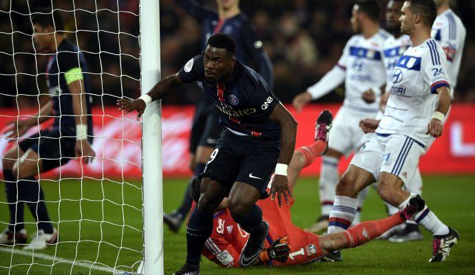 PSG, due top club su Aurier per giugno