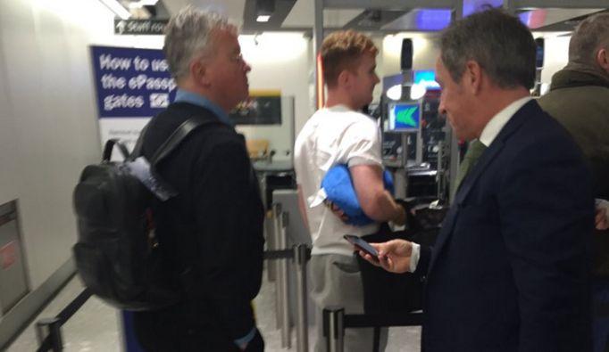 Hiddink to take over at Chelsea, spotted at Heathrow this morning