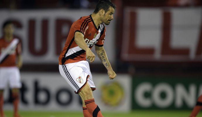 VIDEO River: Rodrigo Mora, mezza rovesciata sotto l'incrocio