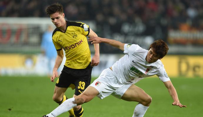 Manchester City, super offerta per Weigl