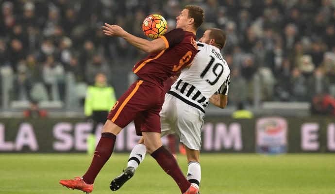 Roma: anche il West Ham su Dzeko