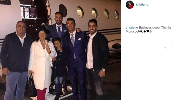 Cristiano Ronaldo si gode il 'suo' aeroporto VIDEO