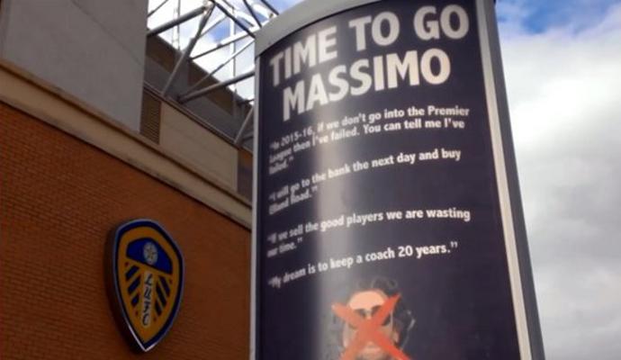 I tifosi del Leeds comprano gli spazi pubblicitari fuori dallo stadio: 'Via Cellino', che minaccia di denunciarli