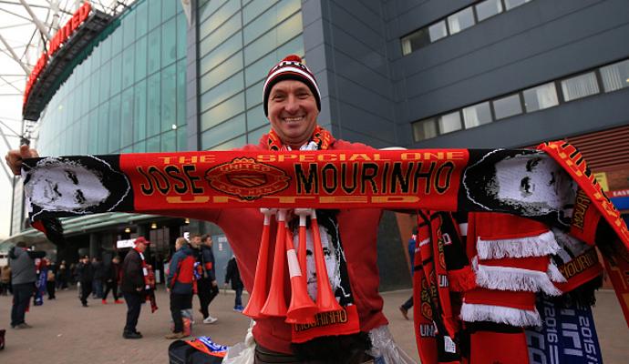 Mourinho dà l'ultimatum al Manchester United