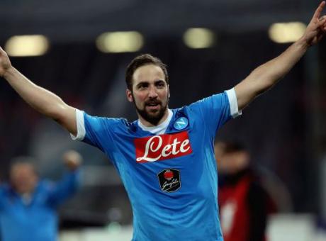 Juve: giusto spendere 94 milioni di euro per Higuain? VOTA 