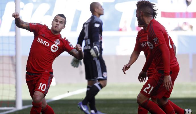 Giovinco esulta col motorino: VIDEO