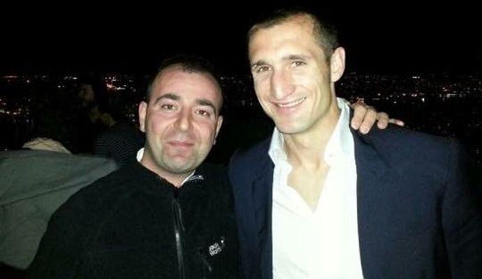 Juve, false le voci su Chiellini al Fenerbahce: la foto è di tre anni fa