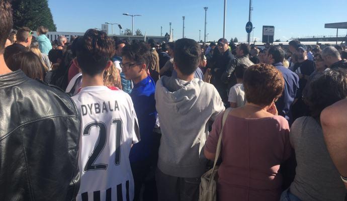 VIDEO Juve, c'è un tifoso da record: 32 ritiri con i bianconeri