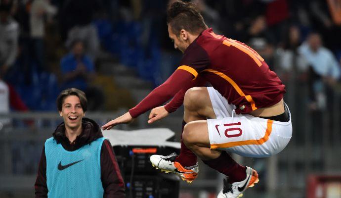 Lettera di allarme di un veterano: 'Aiuto, mi trattano come Totti!'