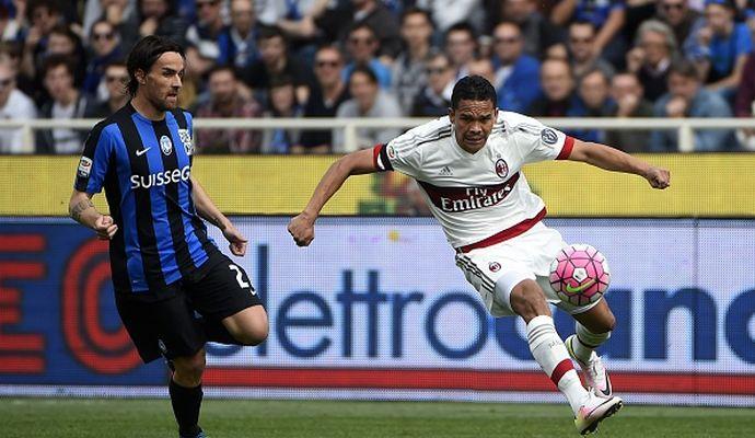 Bacca set for AC Milan stay as West Ham sign former Spurs target Calleri