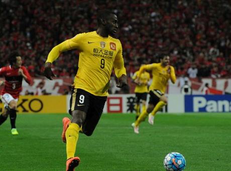 Jackson Martinez, da milanista mancato a cantautore di Dio