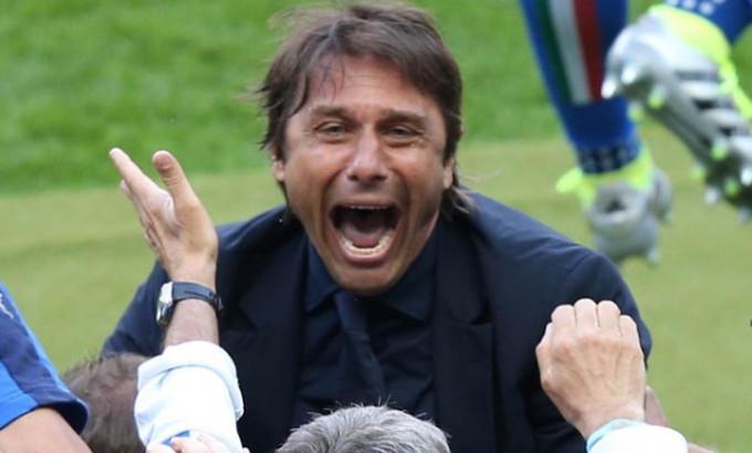 Retroscena: Conte fa piangere tutti 