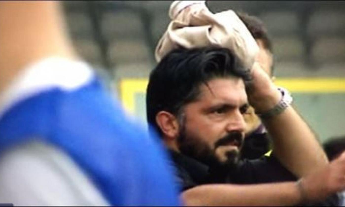 Pisa in Serie B, ma che caos a Foggia: Gattuso colpito da una bottiglietta