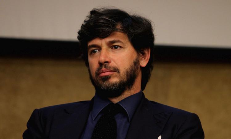 Albertini: 'Milan, aspettiamo curiosi il closing'
