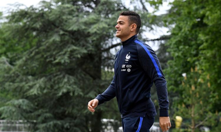 Genoa: sondaggi di mercato con Younes e Ben Arfa