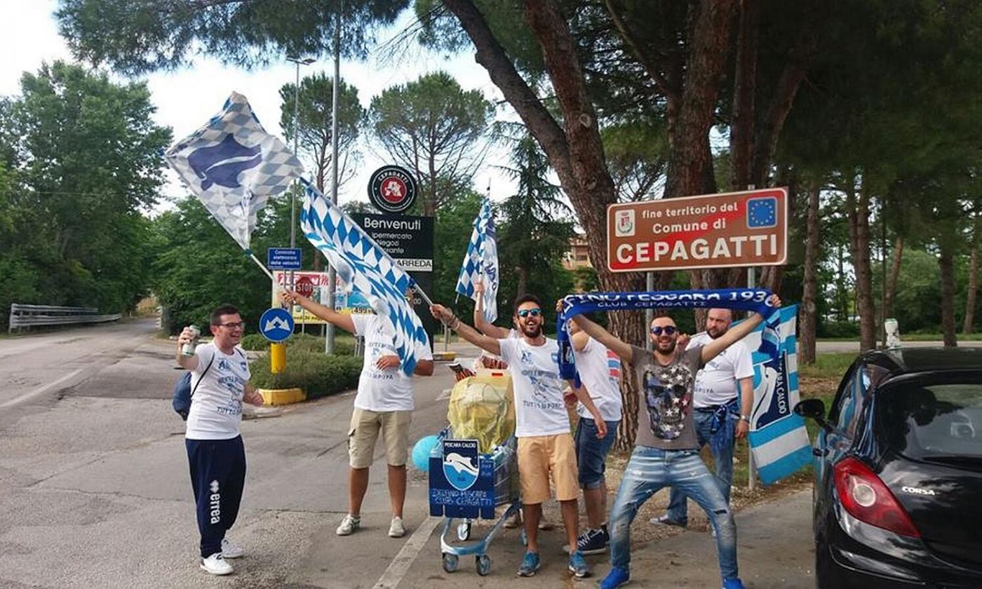 Oltre le barriere del tifo: 20 chilometri a piedi per raggiungere lo stadio e tifare Pescara VIDEO