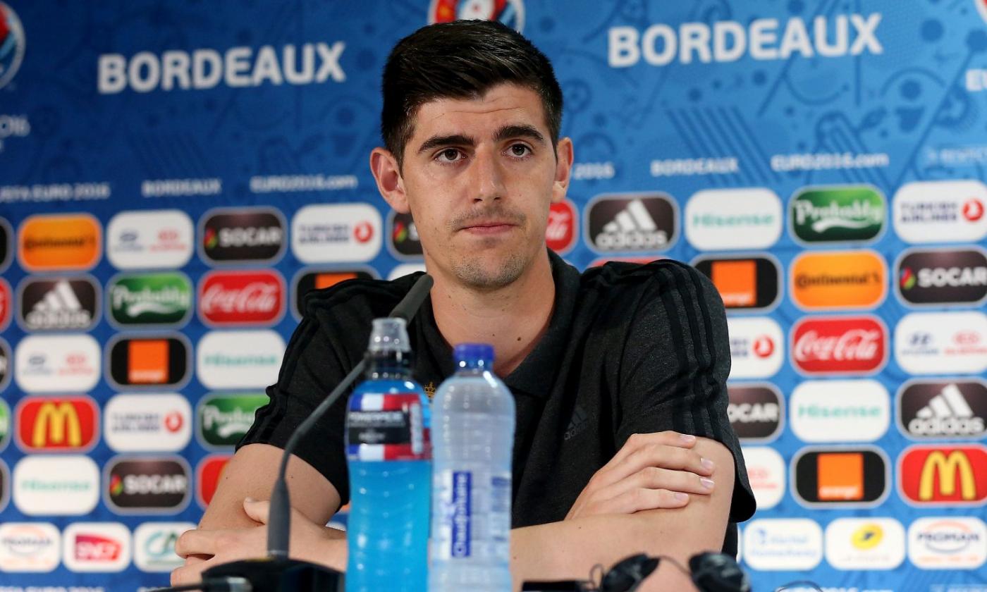 Chelsea want to speed up Courtois extension talks